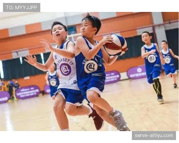 篮球走步违例的完整解析:什么是着地空间规则的判定标准? 篮球走步违例的完整解析:什么是着地空间规则的判定标准?
